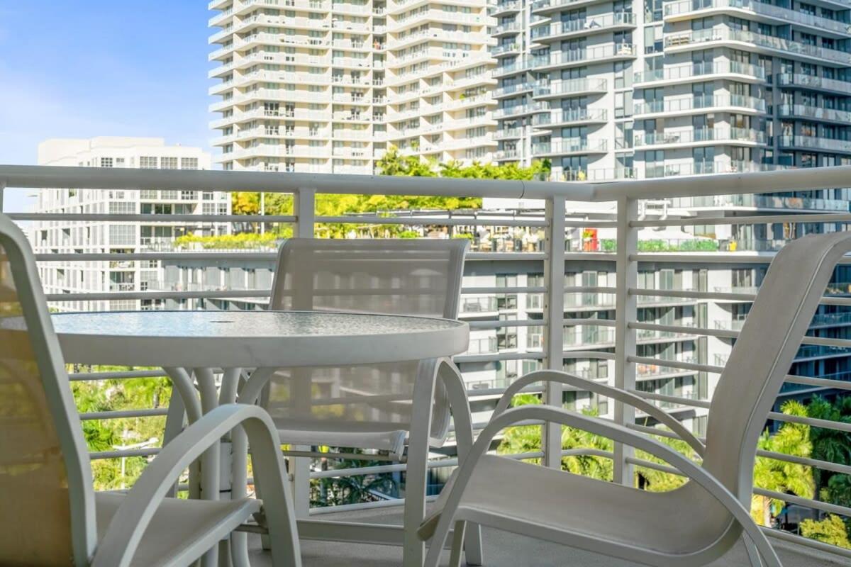 City Condo In Midtown Wynwood With Pool And Parking Miami Bagian luar foto